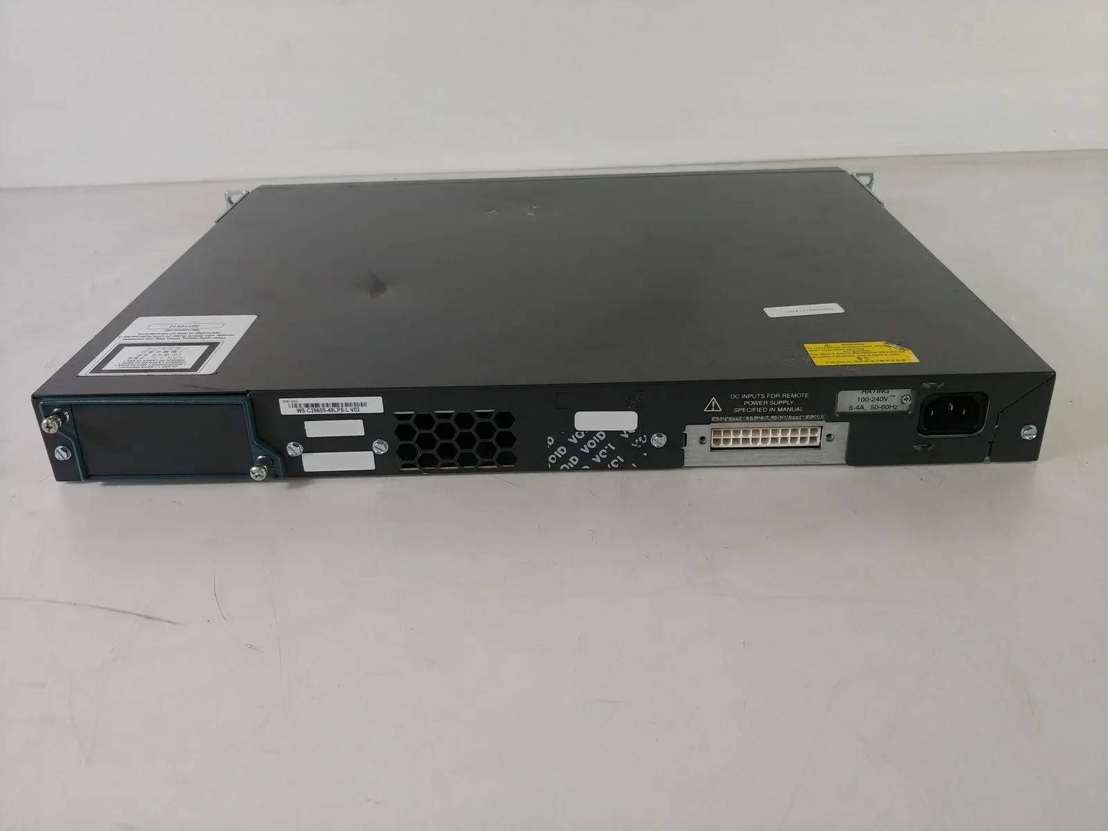 cisco-catalyst-ws-c2960-24pc-s-rear-view - cisco-switches