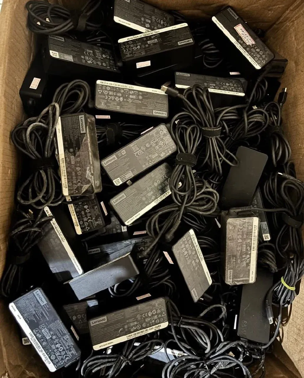 Wholesale Computer Accessories — Wireless Mice Logitech MX Master, Mechanical Keyboards MX Keys, Business Headsets Jabra Evolve Plantronics Poly, HD Webcams Logitech Brio, USB-C Docking Stations Dell Anker Ugreen, KVM Switches, Cat6 Cat6a Patch Cables, HDMI DisplayPort Cables — B2B Office Sharjah Dubai UAE | UAEPC #2