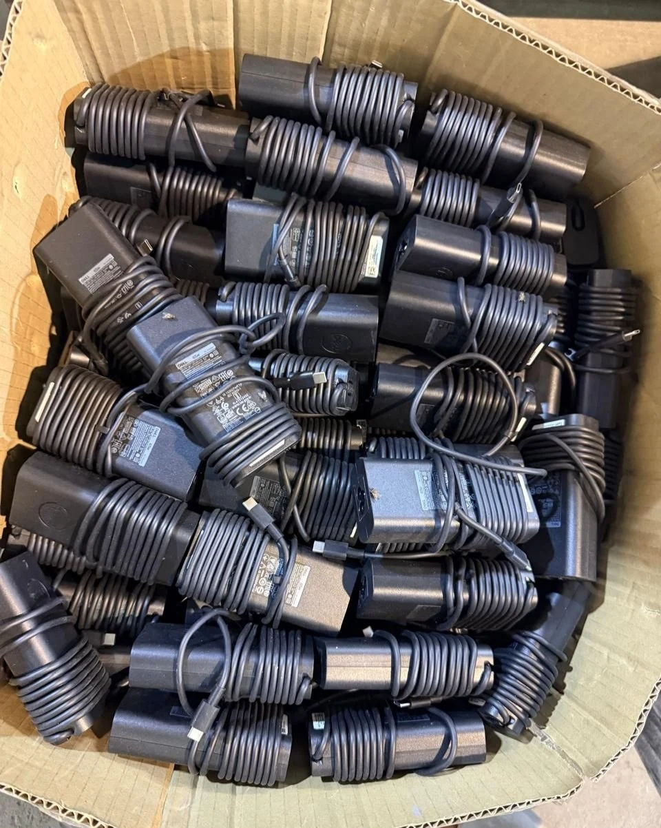 Computer accessories keyboard mouse cables wholesale UAE