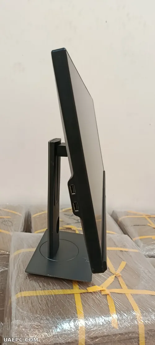 Used business monitors in bulk, UAEPC wholesale warehouse in Sharjah UAE