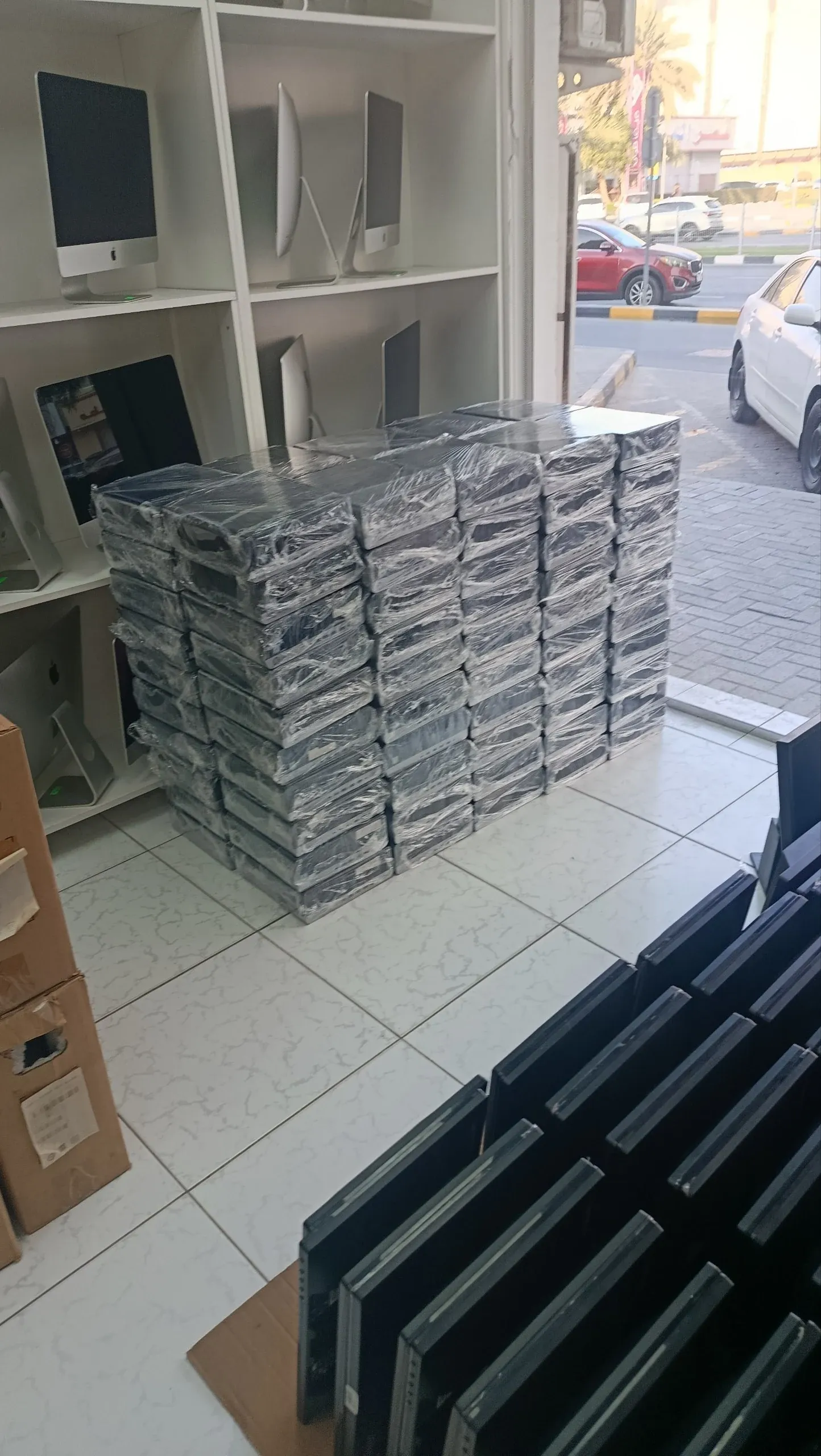 Wholesale Business Desktop Computers — Dell OptiPlex, HP EliteDesk, Lenovo ThinkCentre, Apple Mac mini — SFF Tiny Tower Workstation — Grade ⁦A++⁩ Refurbished — B2B Sharjah Dubai UAE | UAEPC #7