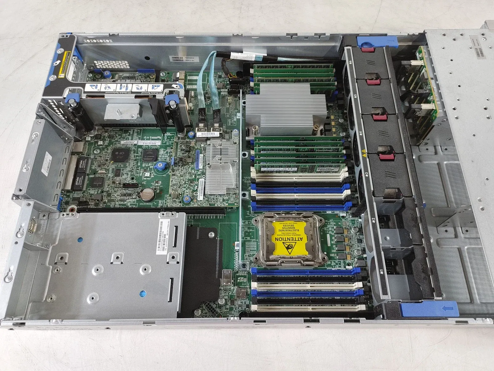 Wholesale Rack Tower Blade Servers — HPE ProLiant DL ML, Dell PowerEdge R T, Lenovo ThinkSystem SR ST, Cisco UCS, Supermicro — Xeon AMD EPYC Enterprise Refurbished Sharjah Dubai UAE | UAEPC #6