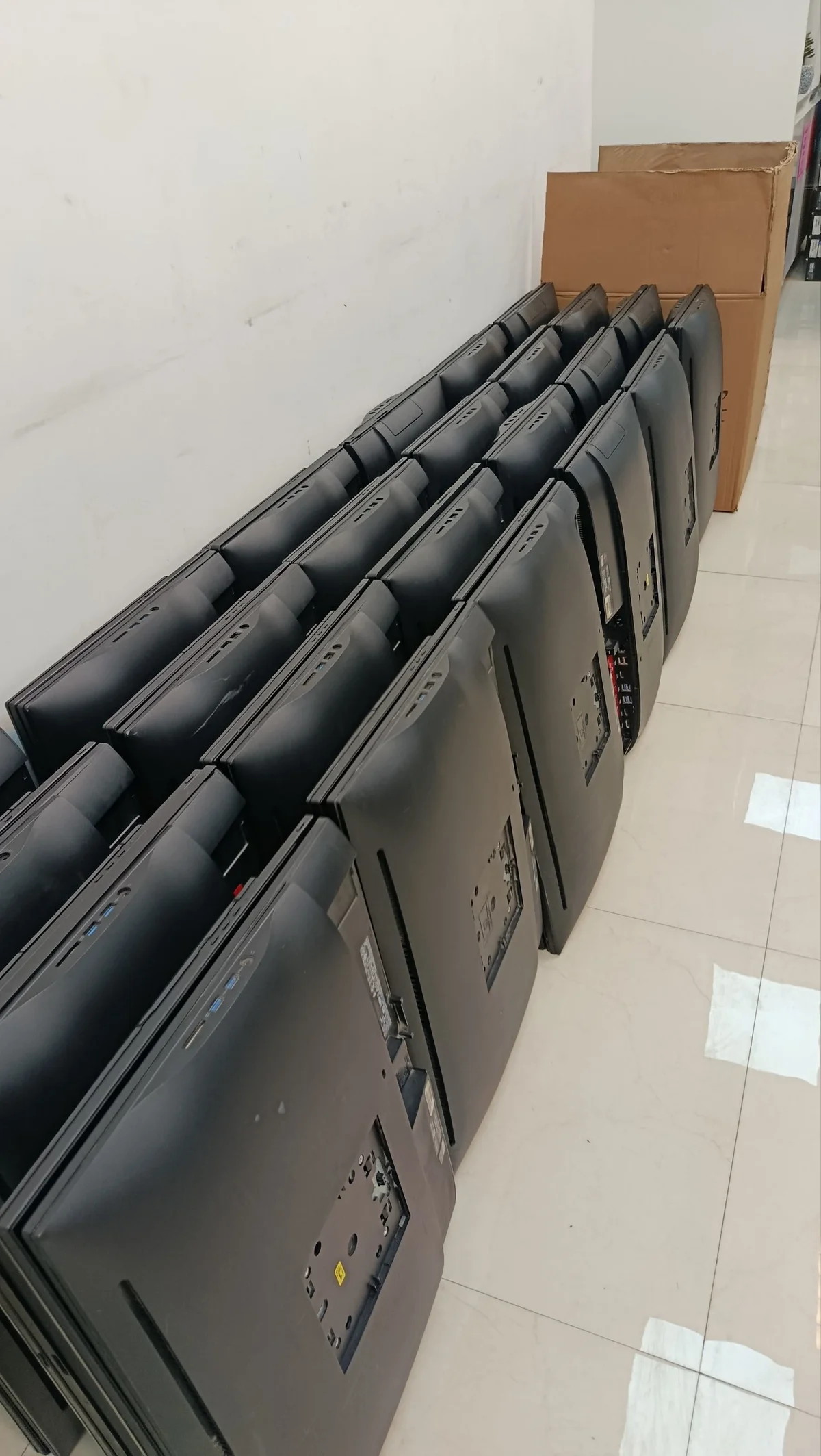 UAEPC International Shipment — B2B Wholesale Computer Export from Sharjah UAE — Air Sea Freight #3-2