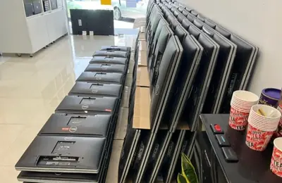 Ready-to-ship Monitor in stock at the UAEPC warehouse, Sharjah